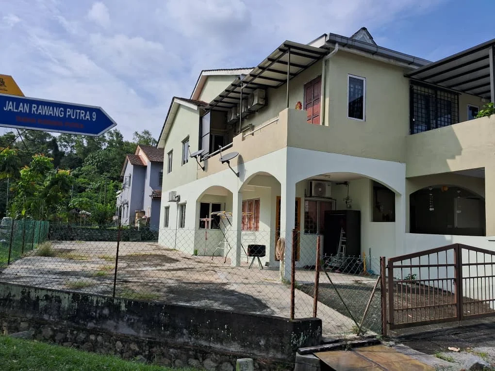 Townhouse (Strata) 1/1