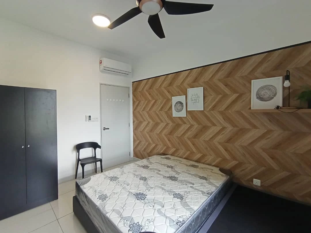 Riana South Condo 6/10