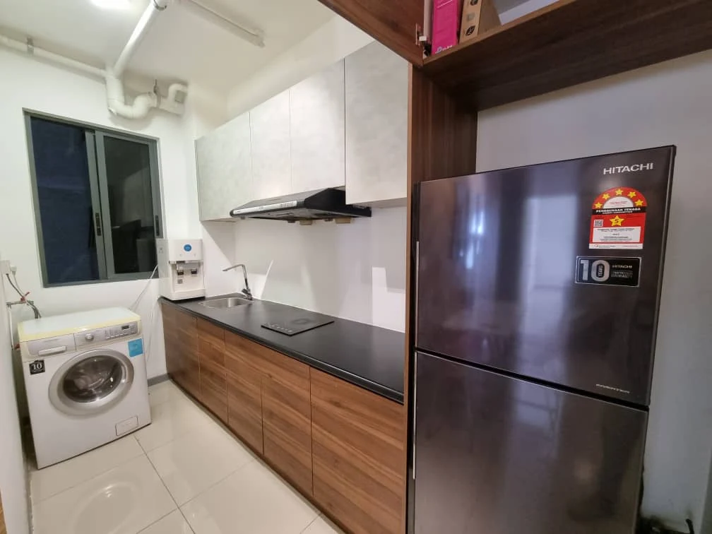 United Point Condo 1/10