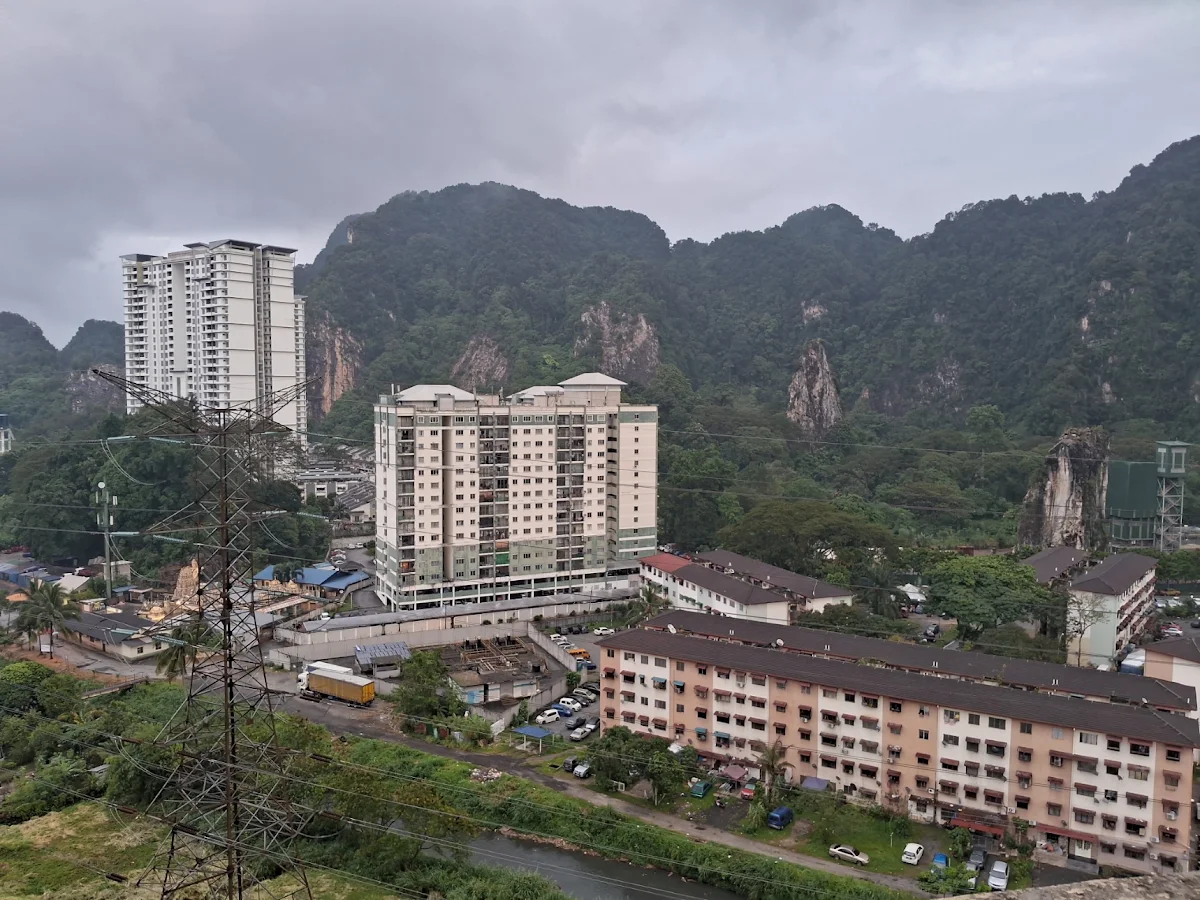 Laksamana Condo 3/12